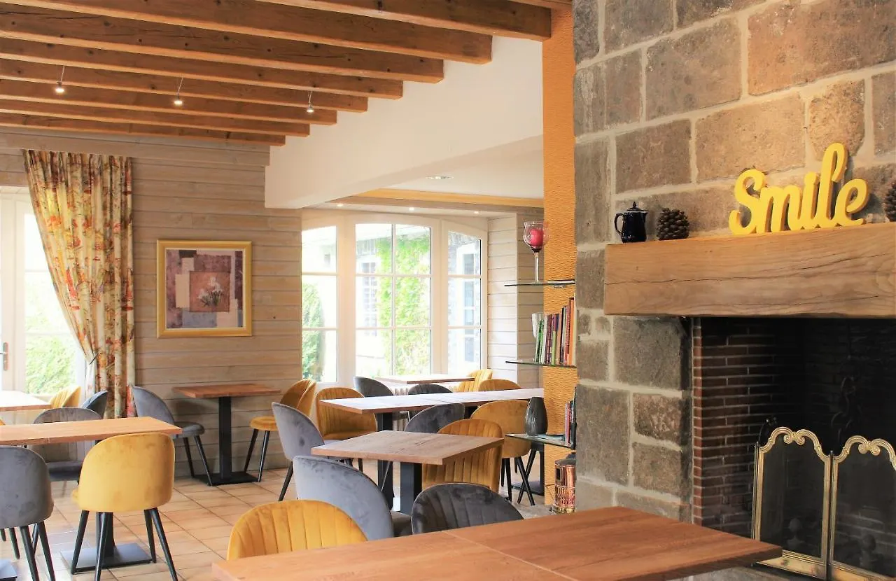 ***  Le Bailliage Hotel & Spa Salers Fransa